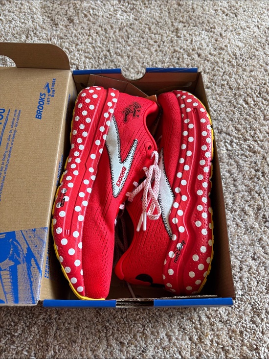 Brooks Other - Brooks Ghost Max 2 Minnie Mouse run Disney Red White Polka Dot Sneakers
